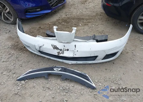 2010 Nissan Versa 1.8S z USA, uszkodzony, nr VIN 3N1BC1CPXAL377411